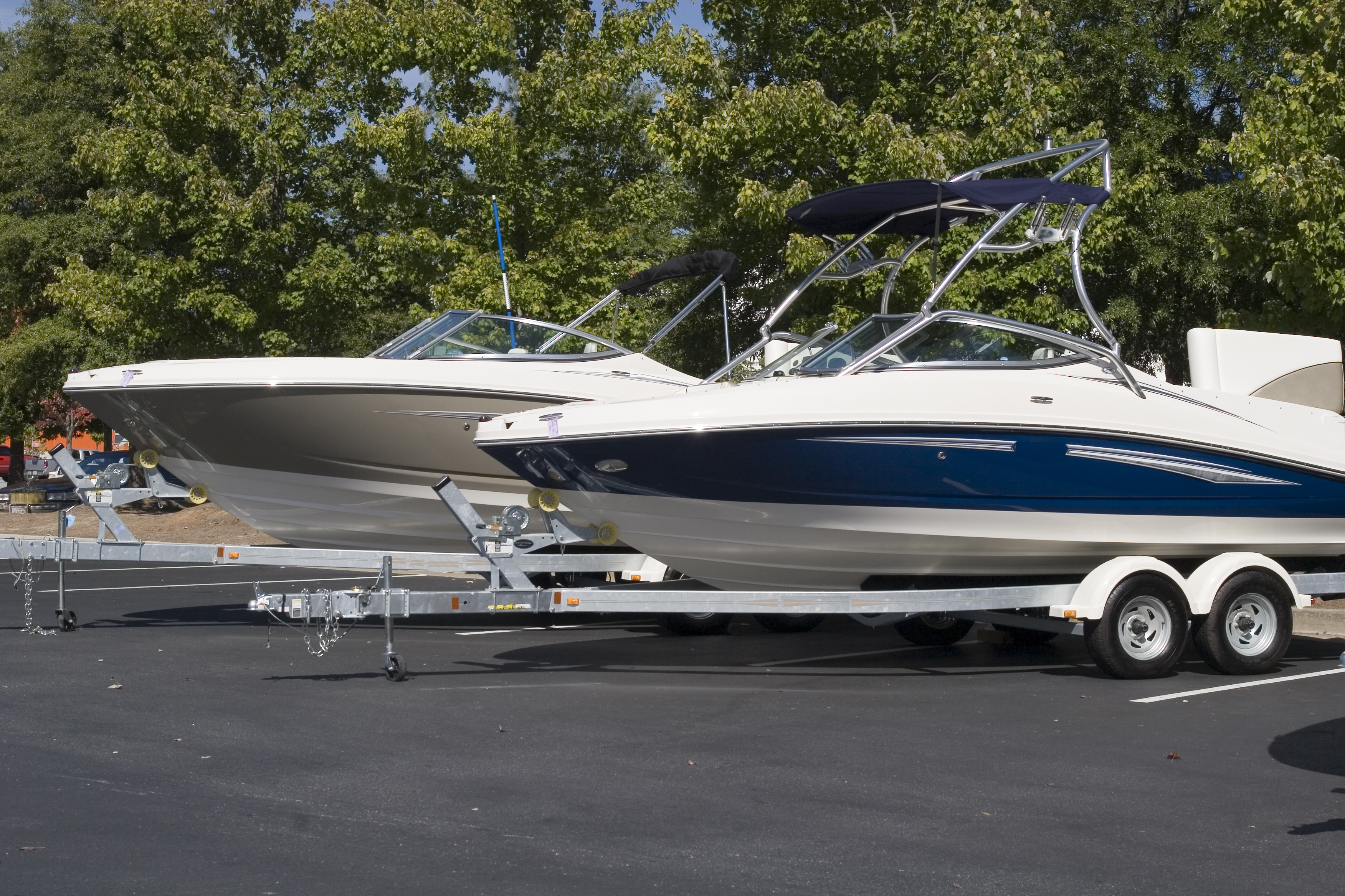 indoor/outdoor rv, boat, and vehicle parking in plainfield ct